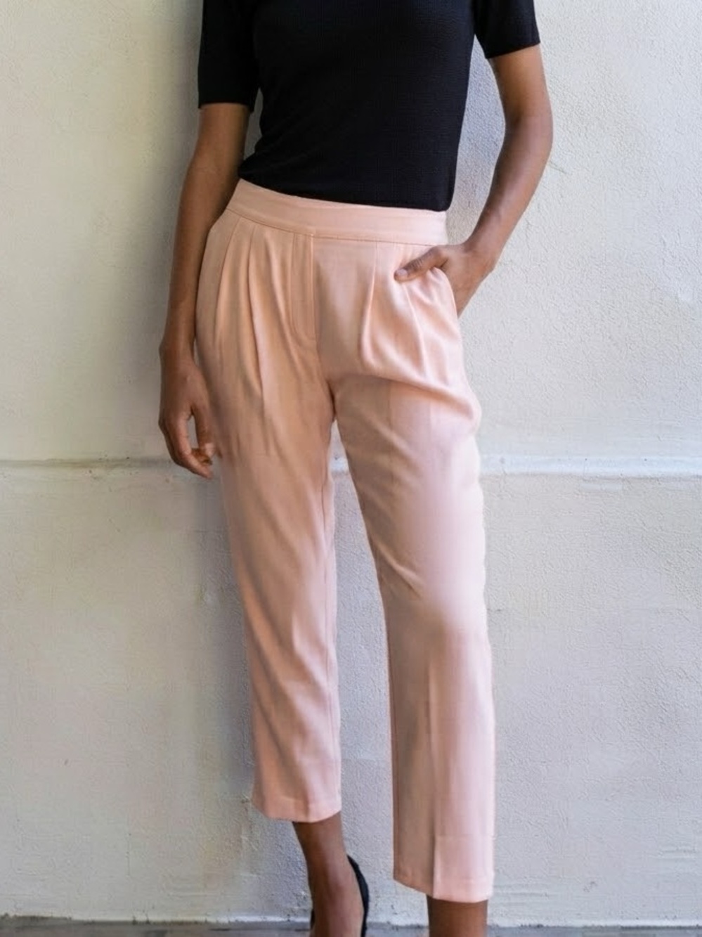 Babaton| Aritzia| Blush Conan Cropped Mid-Rise Crepe Trouser Pants Sz 4